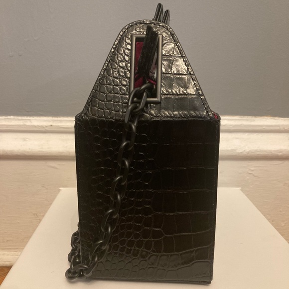 BNWT POP & SUKI Black Croc-Embossed Leather Takeout Bag - Picture 4 of 11